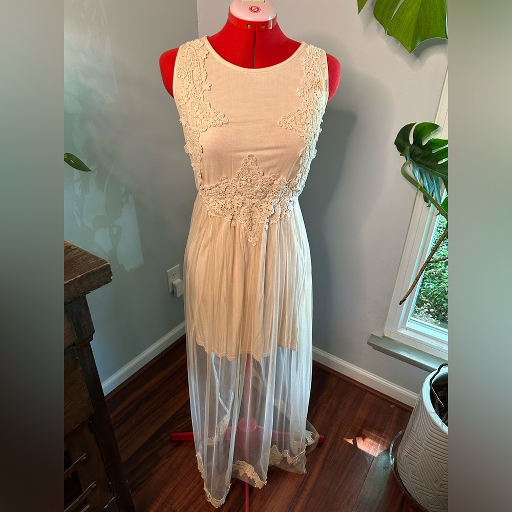 Cream Lace Maxi Dress, sz S